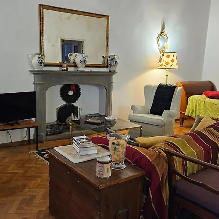 شقة Incantevole Con Loggia Sui Tetti