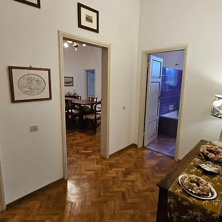 شقة Incantevole Con Loggia Sui Tetti سيينا