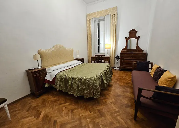 Incantevole Con Loggia Sui Tetti شقة *