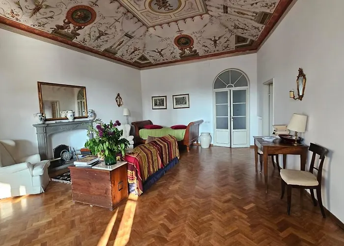 Incantevole Con Loggia Sui Tetti شقة سيينا
